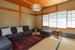 Japanese room 