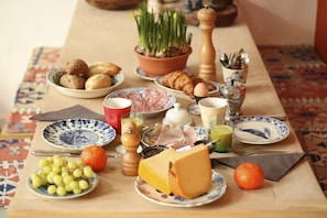 Your breakfast is a feast of Dutch cheeses, fresh egg's from our own chickens 