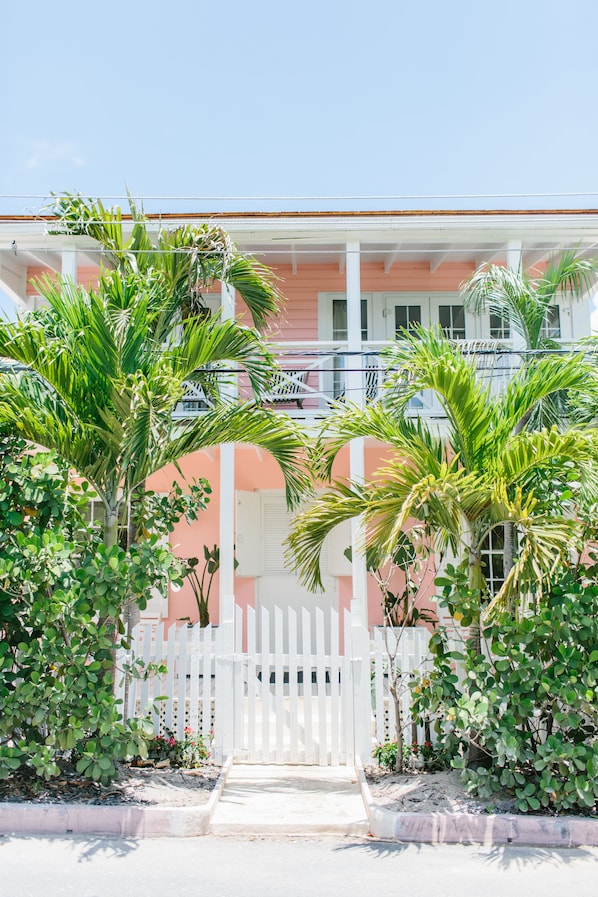 Coral House front entrance on Bay Street.