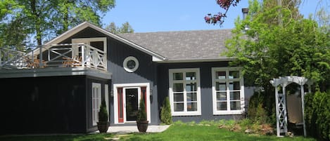 Road Side Entrance of Lake House