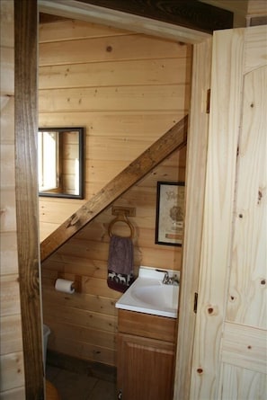 1/2 bath in loft