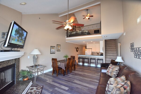 Living/Dinning/kitchen/Loft