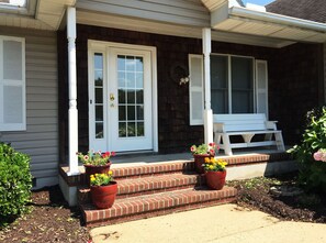 Easy access; just three small steps to enter our 1 story house.