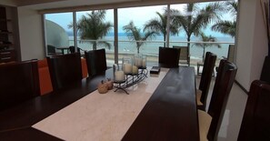 Dining Table Seats 8
