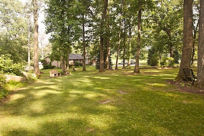 PEACEFUL SECLUSION, YET ONLY 5 MINUTES FROM INTERSTATE 83!