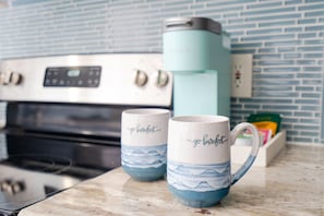 Kaffee und/oder Kaffeemaschine