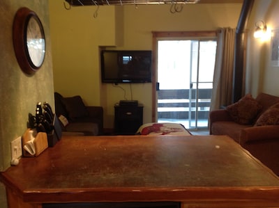 Cozy Condo in Mammoth - Sleeps 6