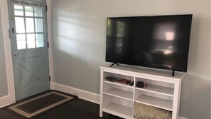 Smart TV with Roku