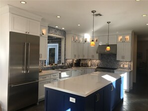 New Kitchen with high end appliances