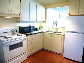 "The kitchen was well-equipped." -- Carrie Y., *****