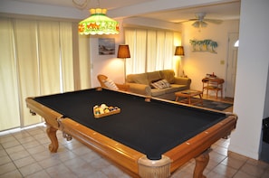 Regulation pool table