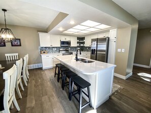 Kitchen and Bar