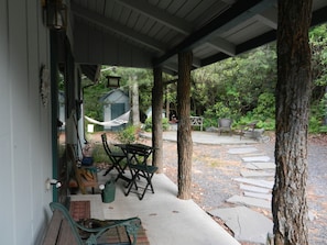 front porch entry only 1 step up from parking your car