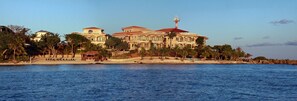 Luxury at the westernmost point of Roatan. Beauty from every view. 