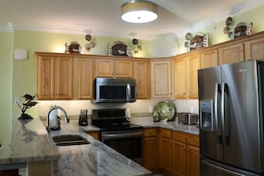 Fully equipped kitchen with all new upgraded appliances.