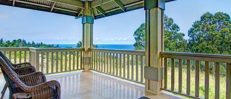 The back lanai is the perfect spot to sit and enjoy the ocean views!