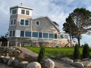 North side looks over Harpswell Sound, Cooks Lobster Lb., & Orrs Island Harbor