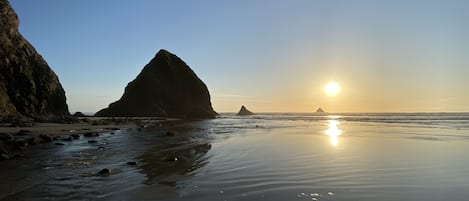 Picture taken from the Southern end of the beach