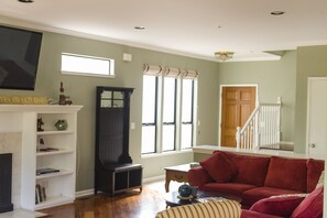 Entry Way, Stairs to Upstairs and Living Room