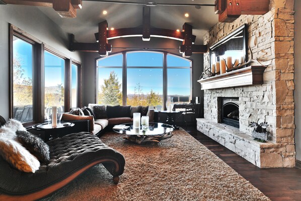 Elegant and comfortable living room with amazing views!