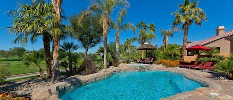 Private Pool with Mountain Views