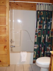 Grandview Lodge and Resort 2 bed/2bath Furnished Cabin Rental