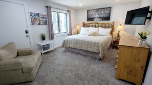 Beaver Creek West Condo #12 Master bedroom with King bed