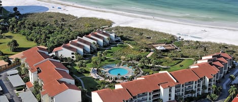 Aerial view of Siesta Dunes- right on Crescent Beach.