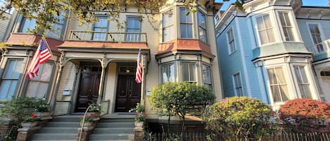 Circa 1891 Victorian era townhome