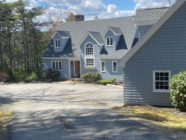 Approaching front of house