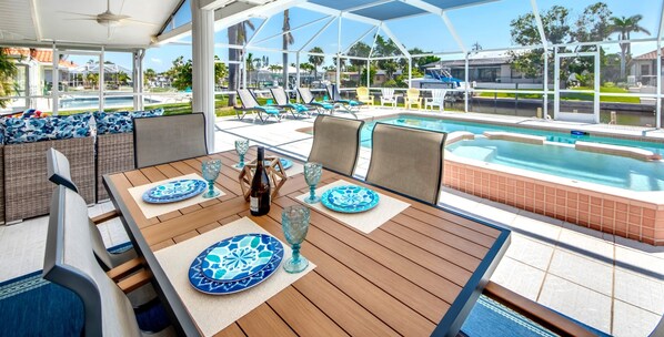 Outdoor dining