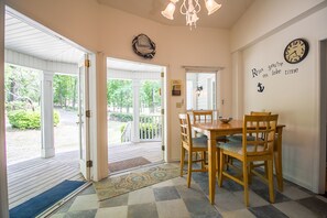 Breakfast area and porch on street side