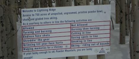 Lightening Ridge, Cat Skiing area, entry sign.