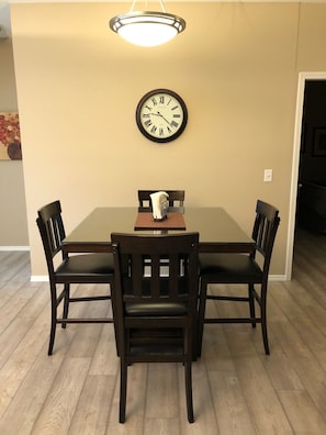 Dining Room - Can accommodate 6 people