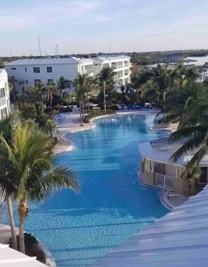 The Grand Oasis Pool, the largest and most expansive pool in the entire FL Keys.