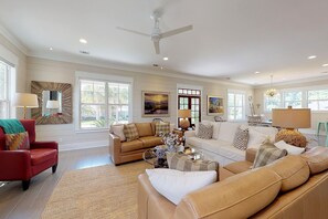 Living & Dining Room