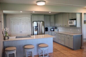 Beautiful new kitchen 