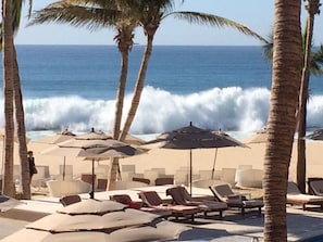 Sea of Cortez can have pounding surf or gently lapping waves.