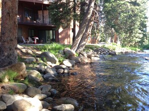 Relax to the sights and sounds of the Fraser river on the back patio!