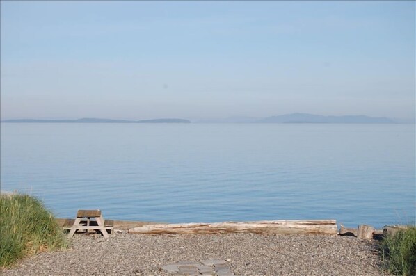 Gazing out at Orcas, Sucia, Matia and Patos Island.