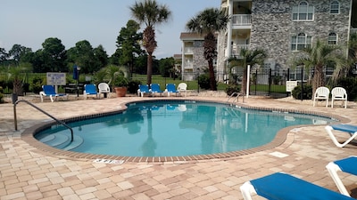 PRISTINE CLEAN Updated and Immaculate 2 bd, 2 bth Condo in Central Myrtle Beach!