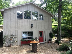 This is the lakeside of cottage with great views of the lake.