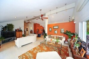 Ultimate in luxury with only the finest in materials. True island living.