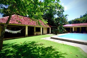 Main house, Rancho, outdoor kitchen and pool