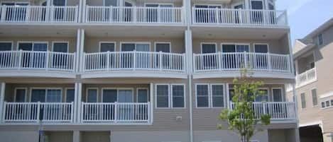 Your Home at the Beach. Town Home with 4 floors of Comfort and a 2 Car garage.