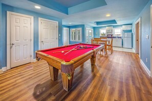 Surf or Sound Realty - 787 - Selah - Game Room -6