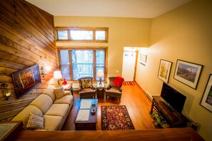 Front Deck thru windows