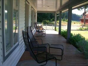 Relax on the large verandah with a book and a drink.