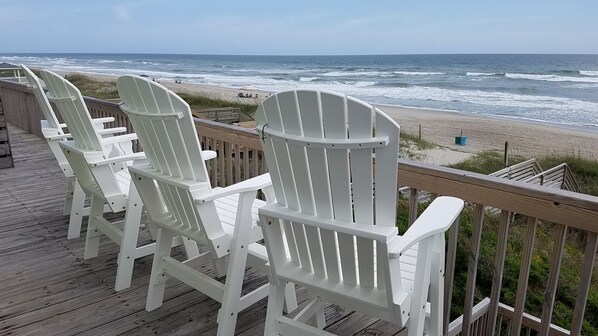 Upper deck views with tall viewing chairs