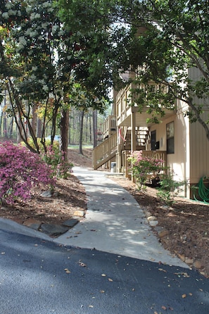 Walkway from parking spots